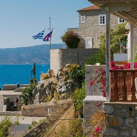 Marcela's House * Hydra (Saronic Islands)